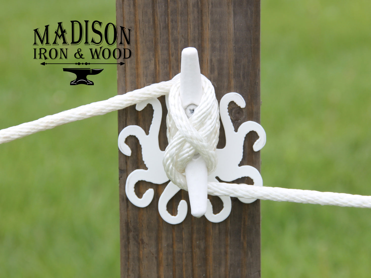 Madison Iron and wood – Metal Décor – Home Improvement – Home décor – Post Caps – Outdoor Décor
