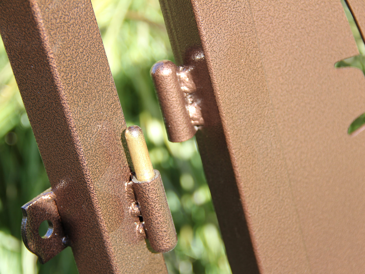 Madison Iron and wood – Metal Décor – Home Improvement – Home décor – Post Caps – Outdoor Décor