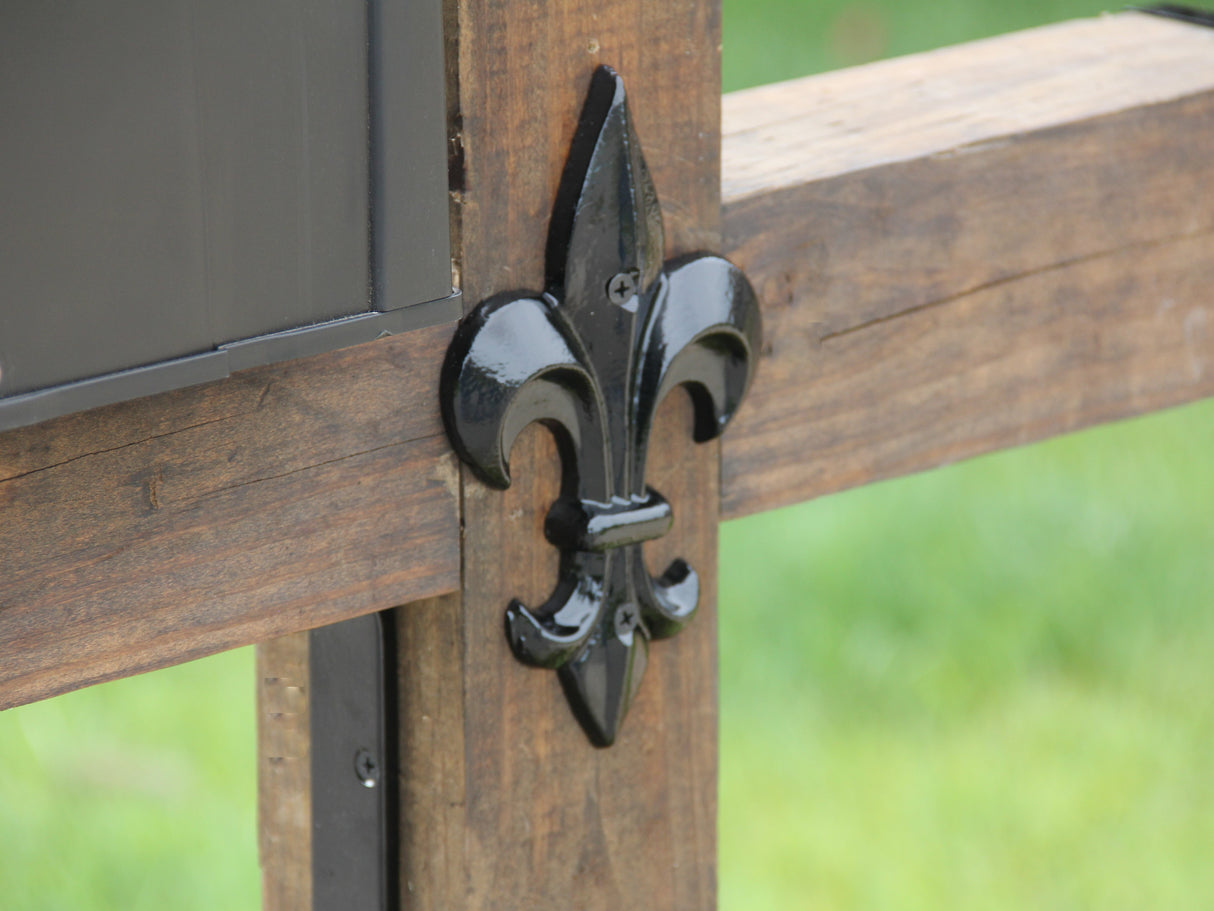 Madison Iron and wood – Metal Décor – Home Improvement – Home décor – Post Caps – Outdoor Décor