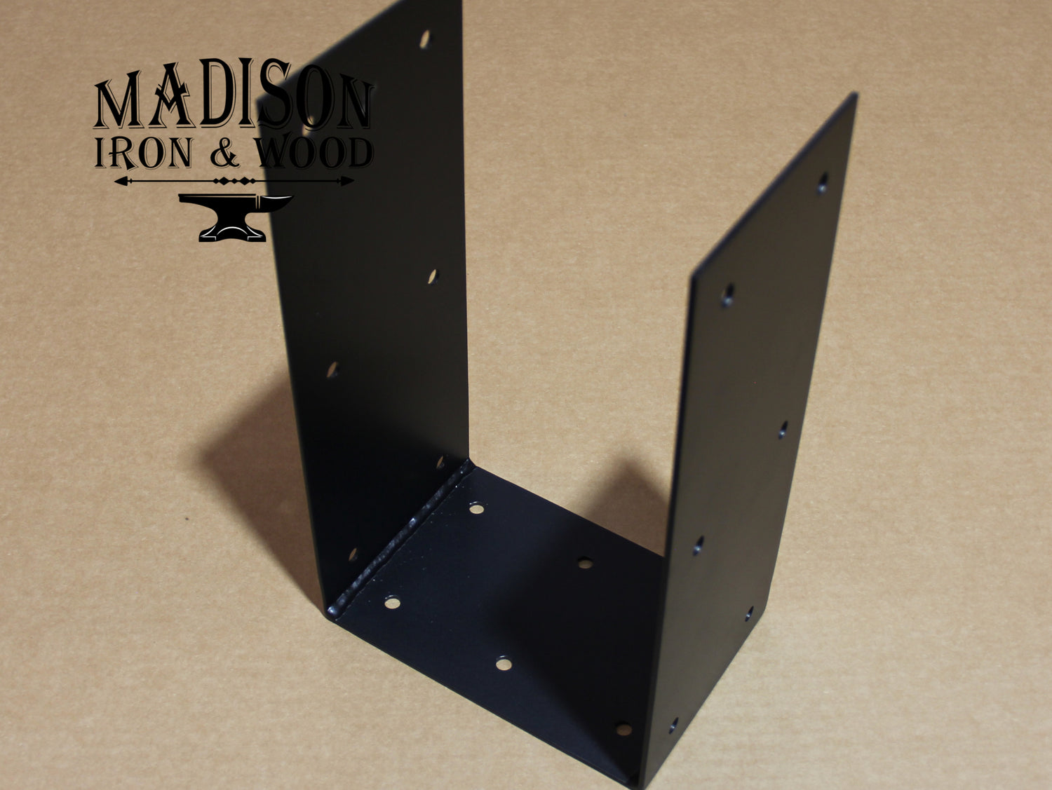 Madison Iron and wood – Metal Décor – Home Improvement – Home décor – Post Caps – Outdoor Décor
