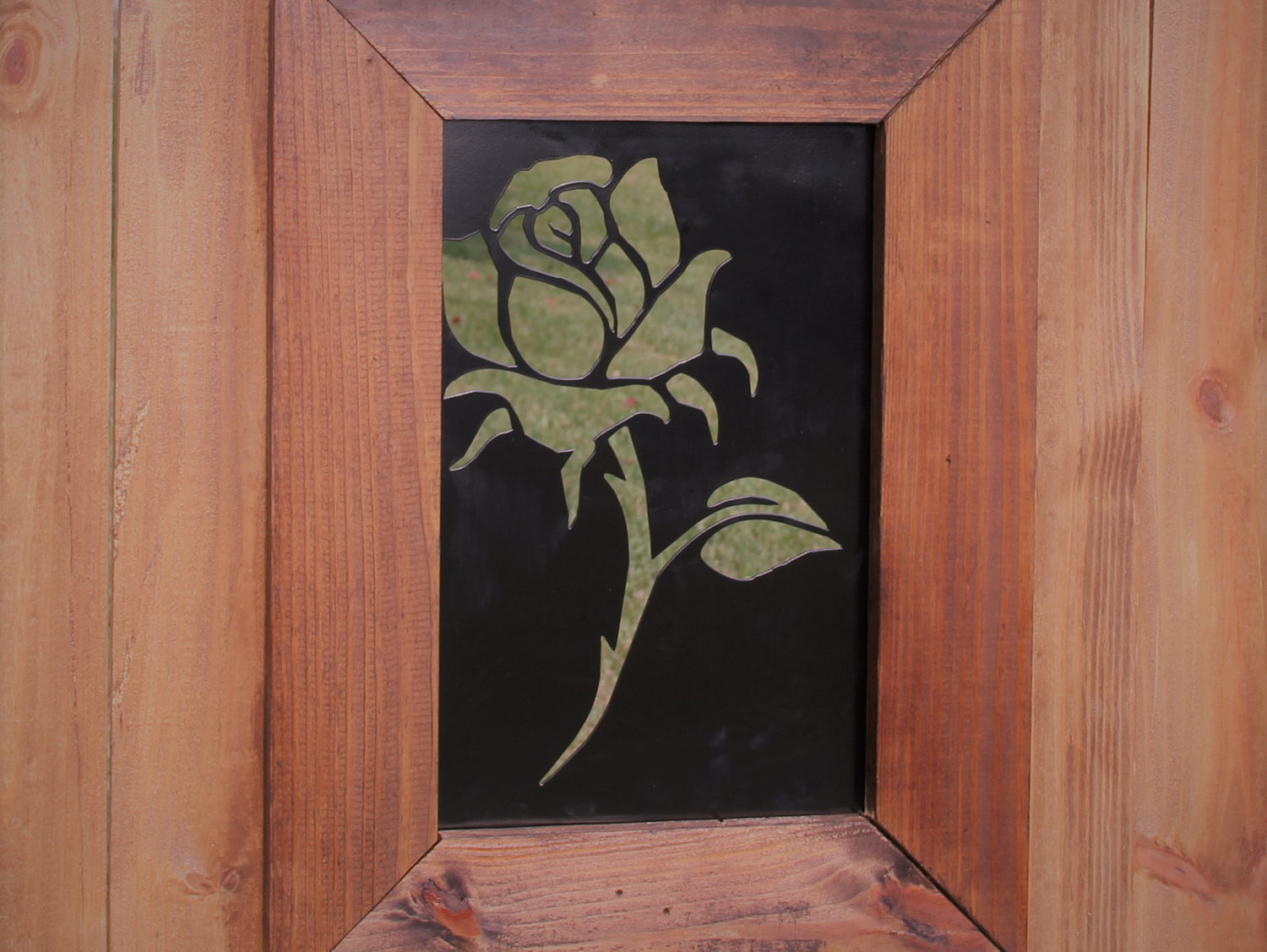 Madison Iron and wood – Metal Décor – Home Improvement – Home décor – Post Caps – Outdoor Décor