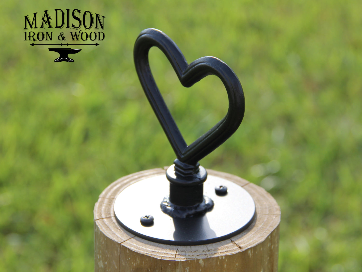 Madison Iron and wood – Metal Décor – Home Improvement – Home décor – Post Caps – Outdoor Décor