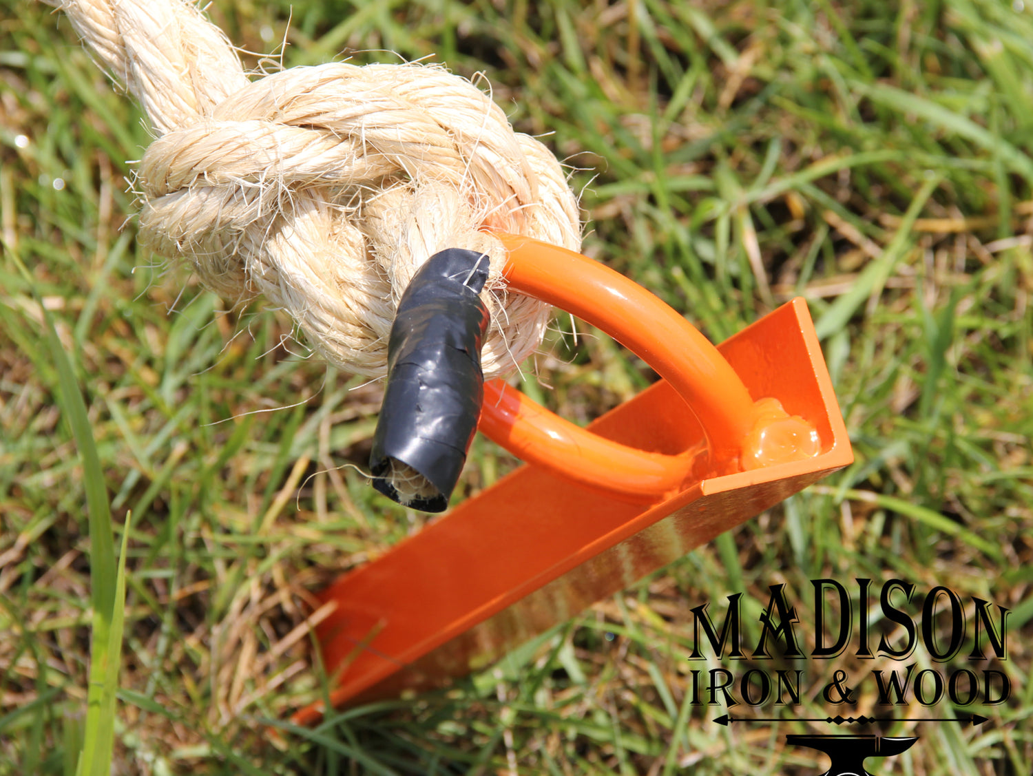 Madison Iron and wood – Metal Décor – Home Improvement – Home décor – Post Caps – Outdoor Décor