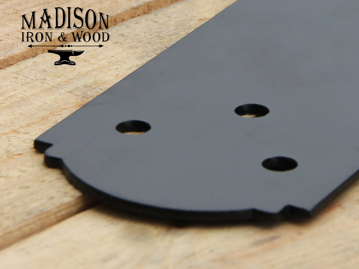 Madison Iron and wood – Metal Décor – Home Improvement – Home décor – Post Caps – Outdoor Décor