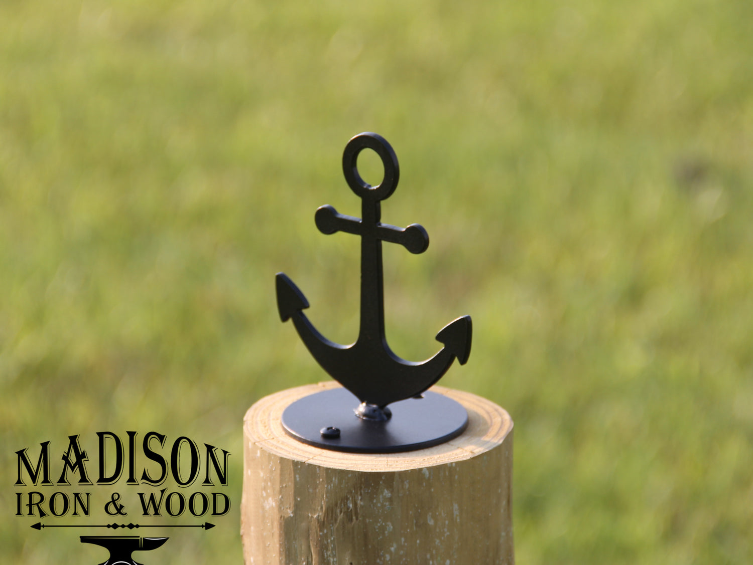 Madison Iron and wood – Metal Décor – Home Improvement – Home décor – Post Caps – Outdoor Décor