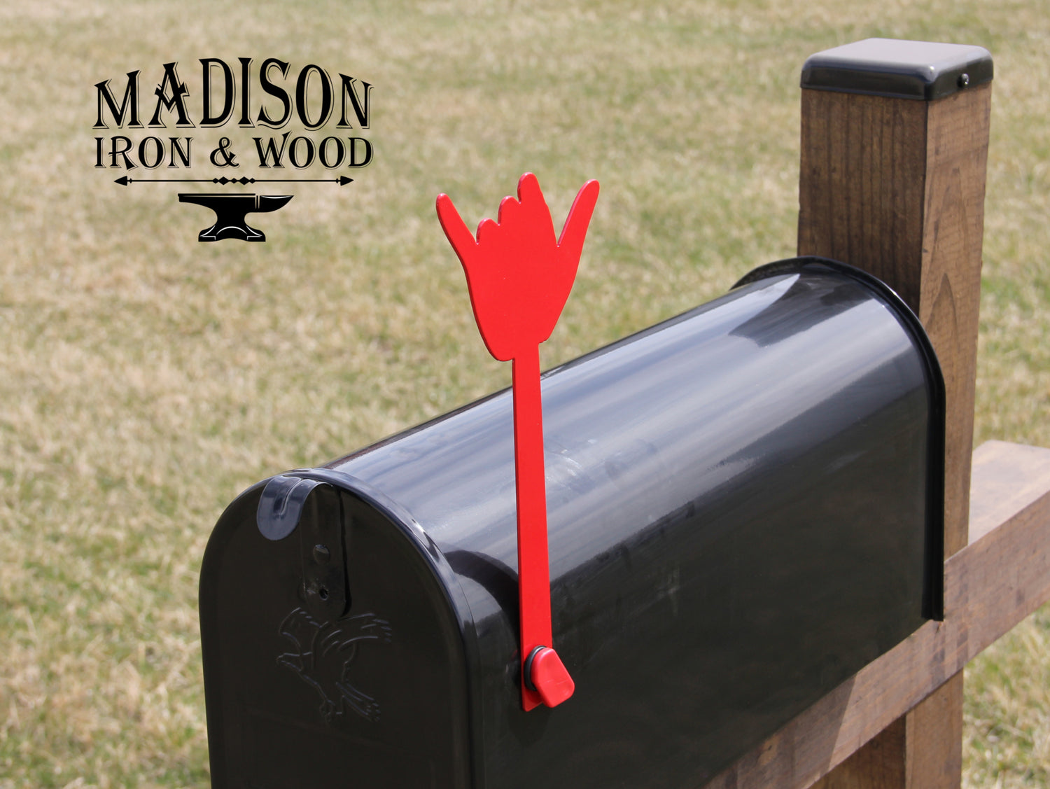Madison Iron and wood – Metal Décor – Home Improvement – Home décor – Post Caps – Outdoor Décor