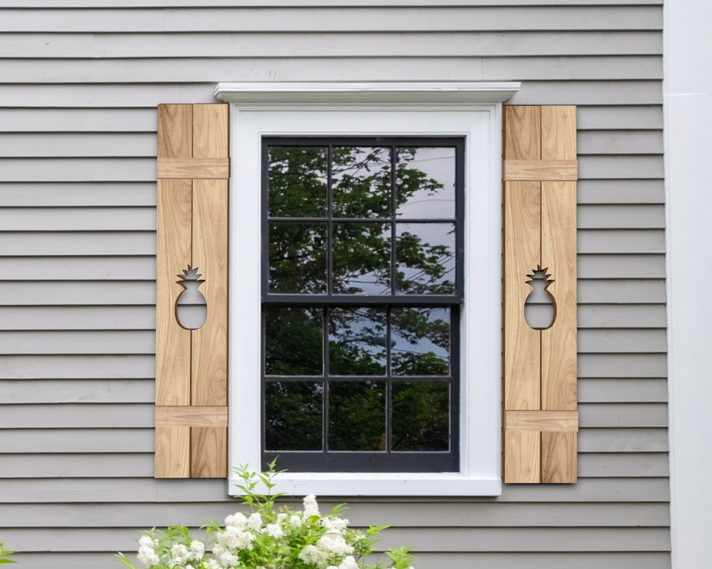 Wooden Window Shutter - Pineapple Design