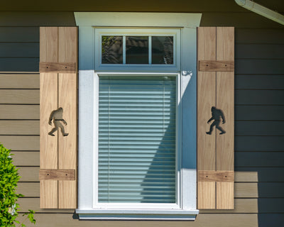 Wooden Window Shutter - Big Foot Design