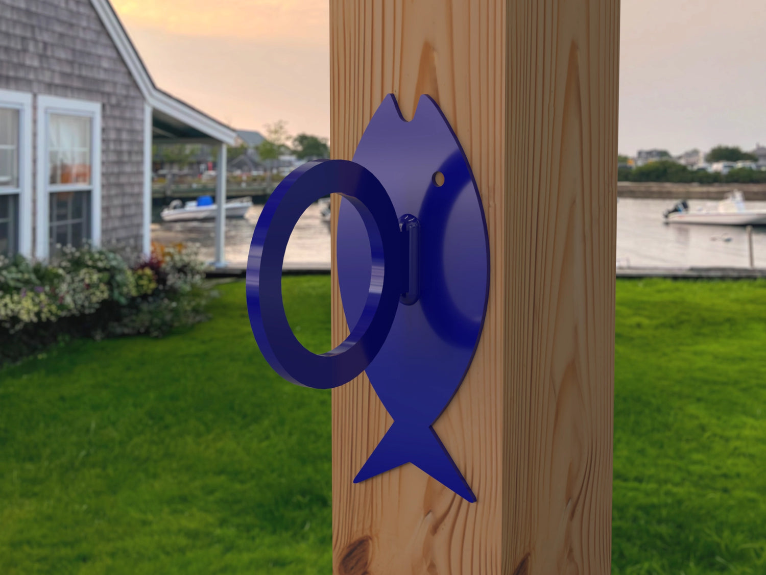 Fish Design Nautical Rope Fence Bracket - Madison Iron and Wood