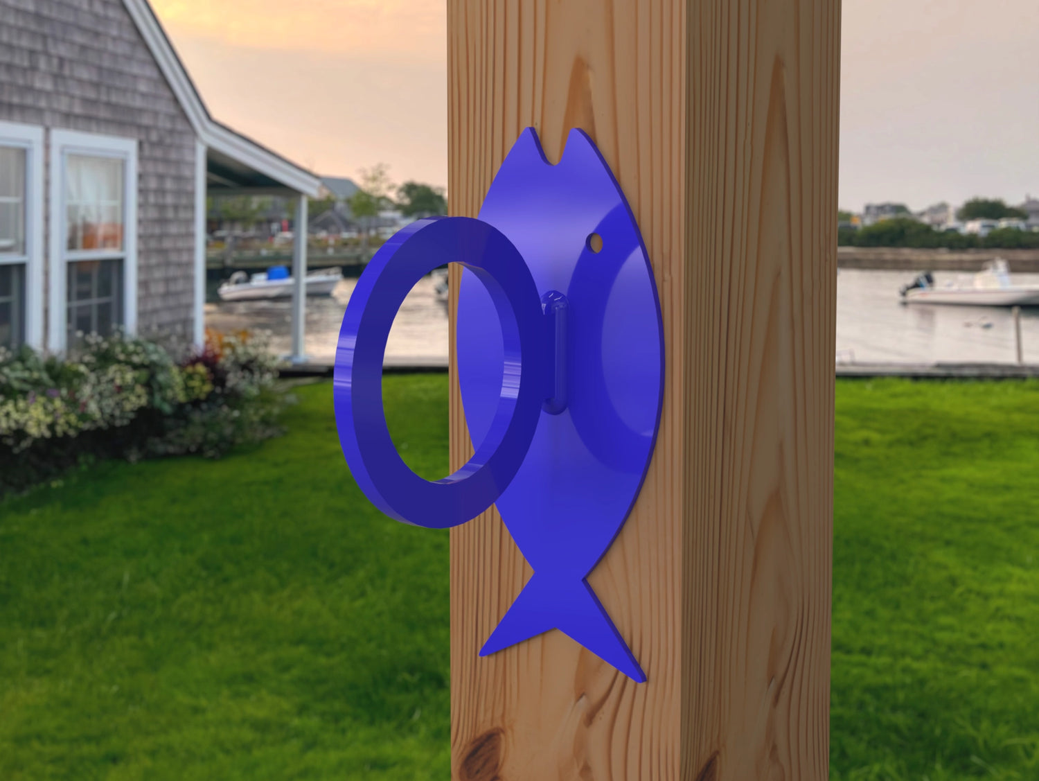 Fish Design Nautical Rope Fence Bracket - Madison Iron and Wood
