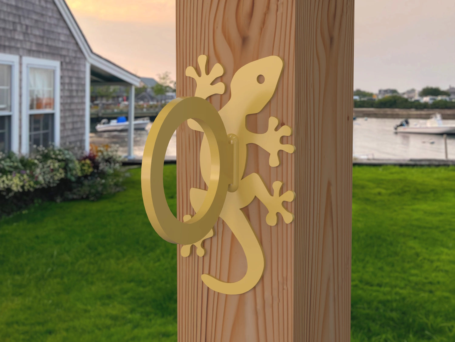Gecko Nautical Rope Ring, Light Strand Holder (3 sizes available) - Madison Iron and Wood