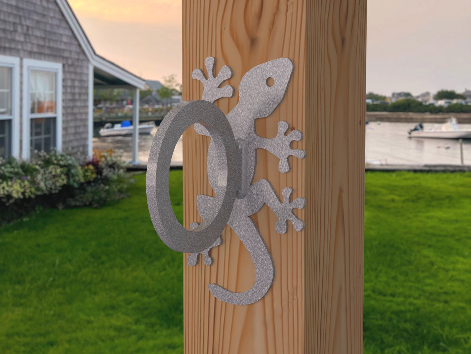 Gecko Nautical Rope Ring, Light Strand Holder (3 sizes available) - Madison Iron and Wood