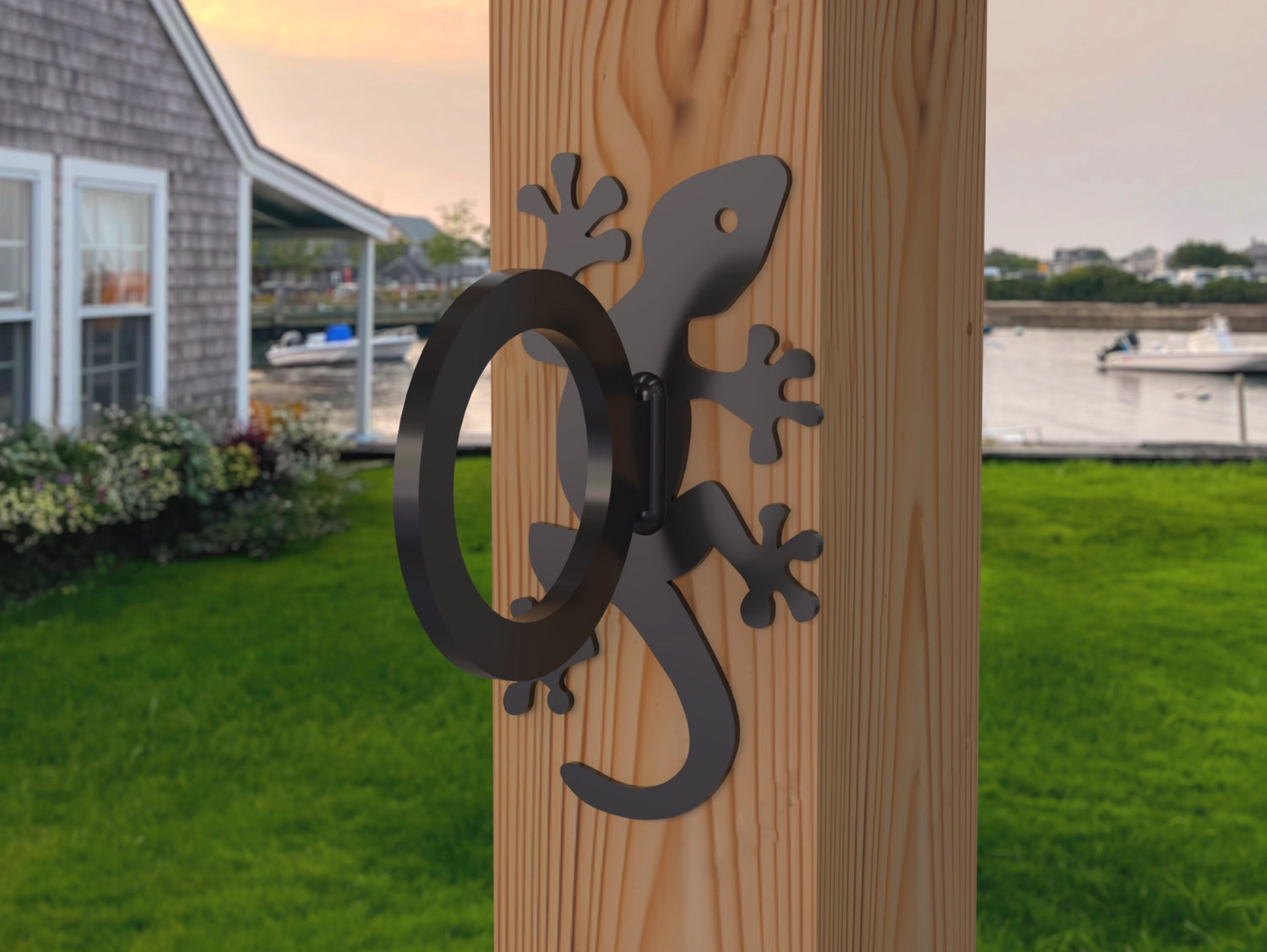 Gecko Nautical Rope Ring, Light Strand Holder (3 sizes available) - Madison Iron and Wood