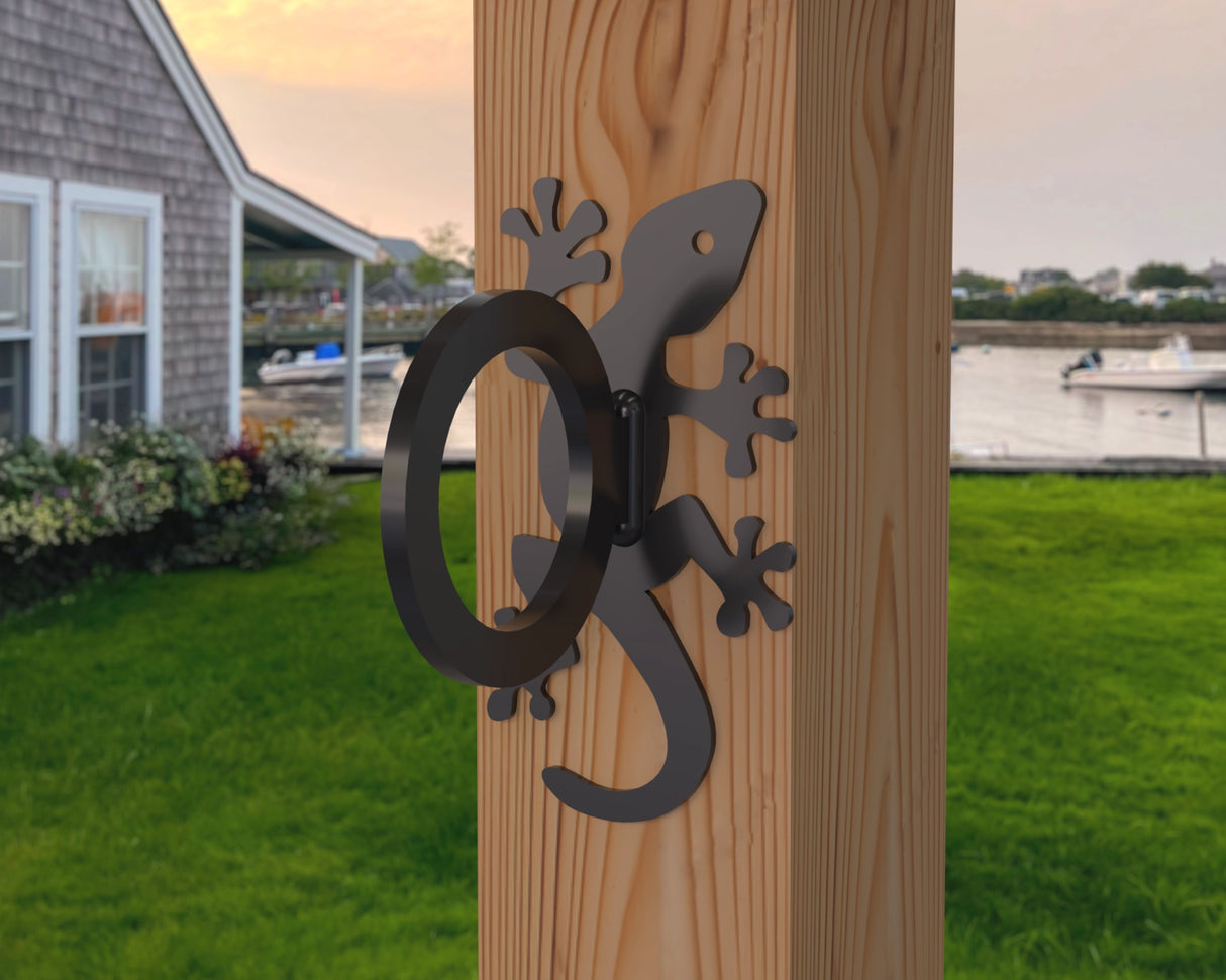 Gecko Nautical Rope Ring, Light Strand Holder (3 sizes available) - Madison Iron and Wood