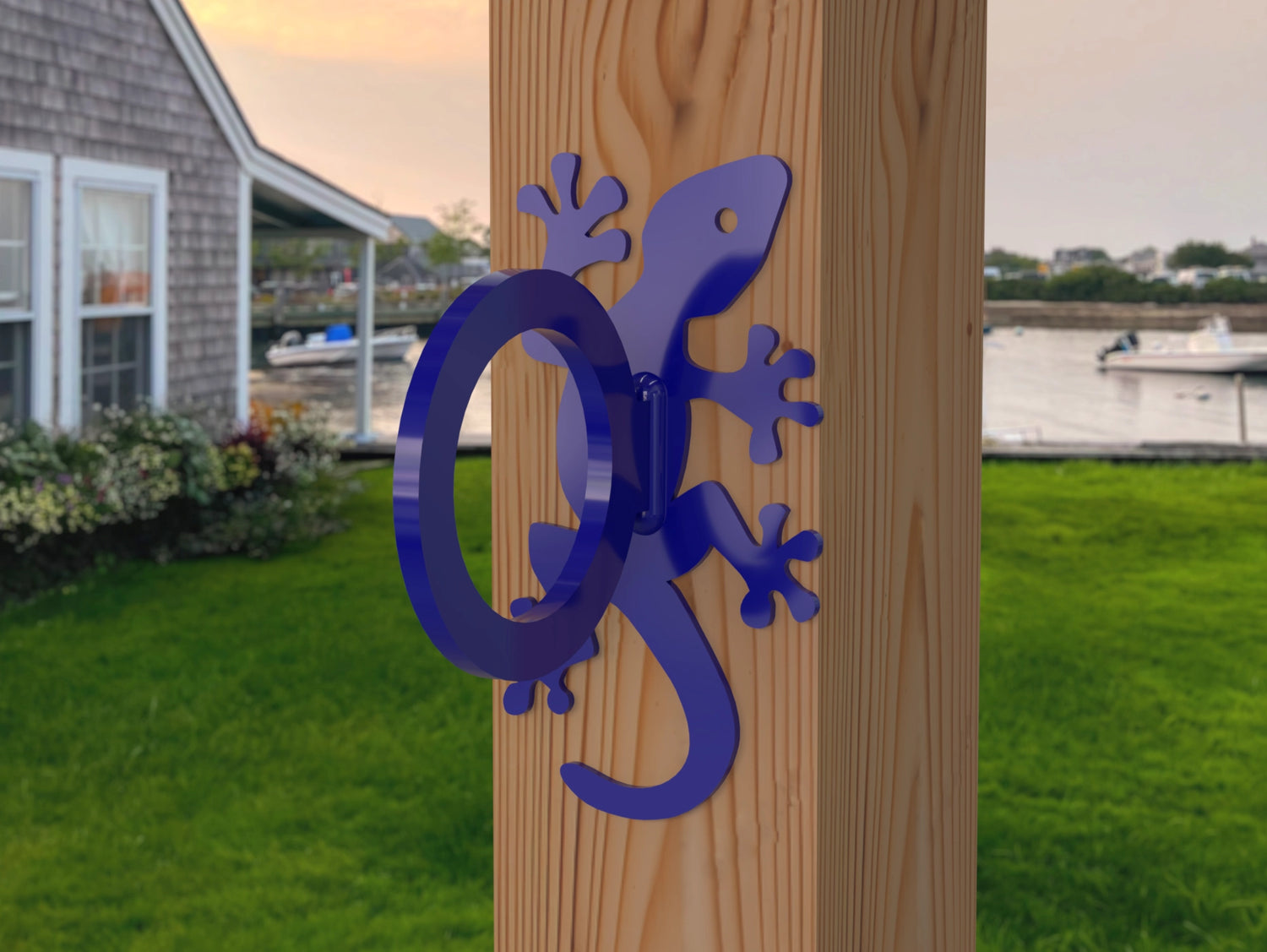 Gecko Nautical Rope Ring, Light Strand Holder (3 sizes available) - Madison Iron and Wood