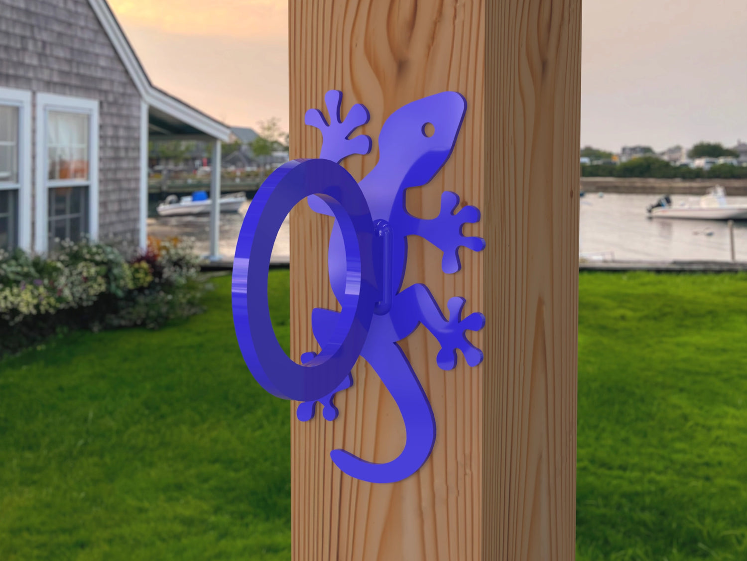 Gecko Nautical Rope Ring, Light Strand Holder (3 sizes available) - Madison Iron and Wood