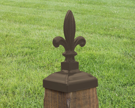 Capuchon de poteau Fleur-De-Lis en herbe 4x4 (taille de poteau 3,5 x 3,5)