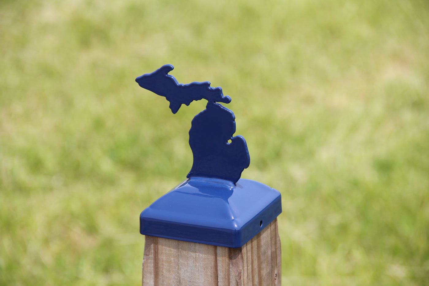 4x4 US States Post Cap - Madison Iron and Wood - Post Cap - metal outdoor decor - Steel deocrations - american made products - veteran owned business products - fencing decorations - fencing supplies - custom wall decorations - personalized wall signs - steel - decorative post caps - steel post caps - metal post caps - brackets - structural brackets - home improvement - easter - easter decorations - easter gift - easter yard decor