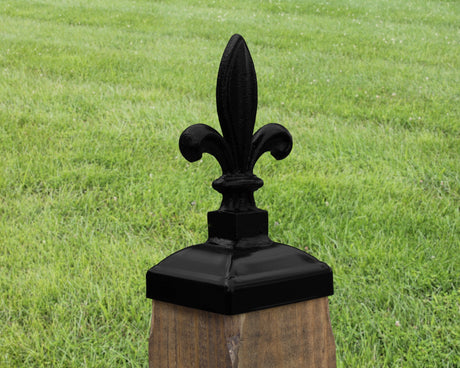 Capuchon de poteau Fleur-De-Lis en herbe 4x4 (taille de poteau 3,5 x 3,5)