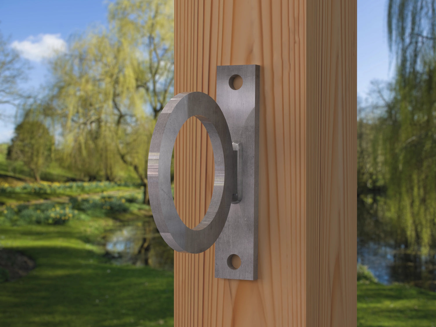 Heavy Duty Nautical Rope Ring, Narrow Body Fence Rings For Round Posts (3 sizes available) - Madison Iron and Wood