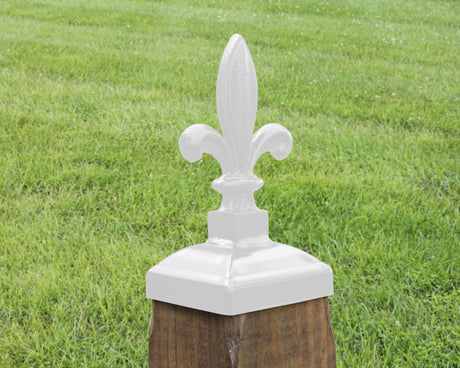 Capuchon de poteau Fleur-De-Lis en herbe 4x4 (taille de poteau 3,5 x 3,5)