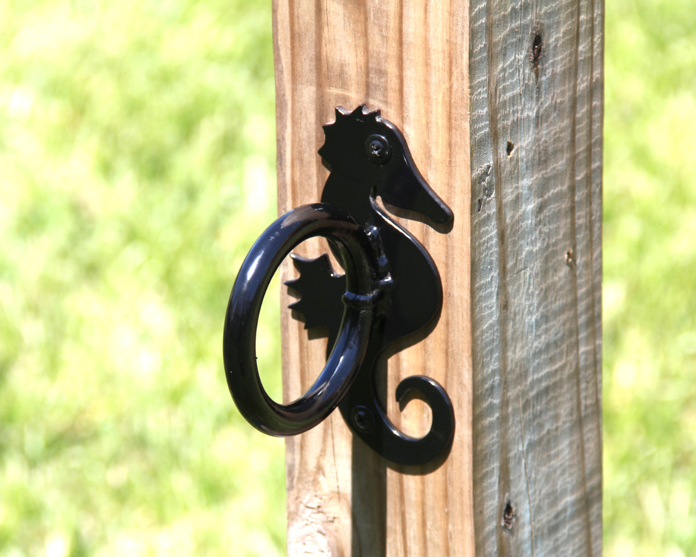 Seahorse Nautical Rope Holder for 2" Rope Fence - Madison Iron and Wood - Post Cap - metal outdoor decor - Steel deocrations - american made products - veteran owned business products - fencing decorations - fencing supplies - custom wall decorations - personalized wall signs - steel - decorative post caps - steel post caps - metal post caps - brackets - structural brackets - home improvement - easter - easter decorations - easter gift - easter yard decor