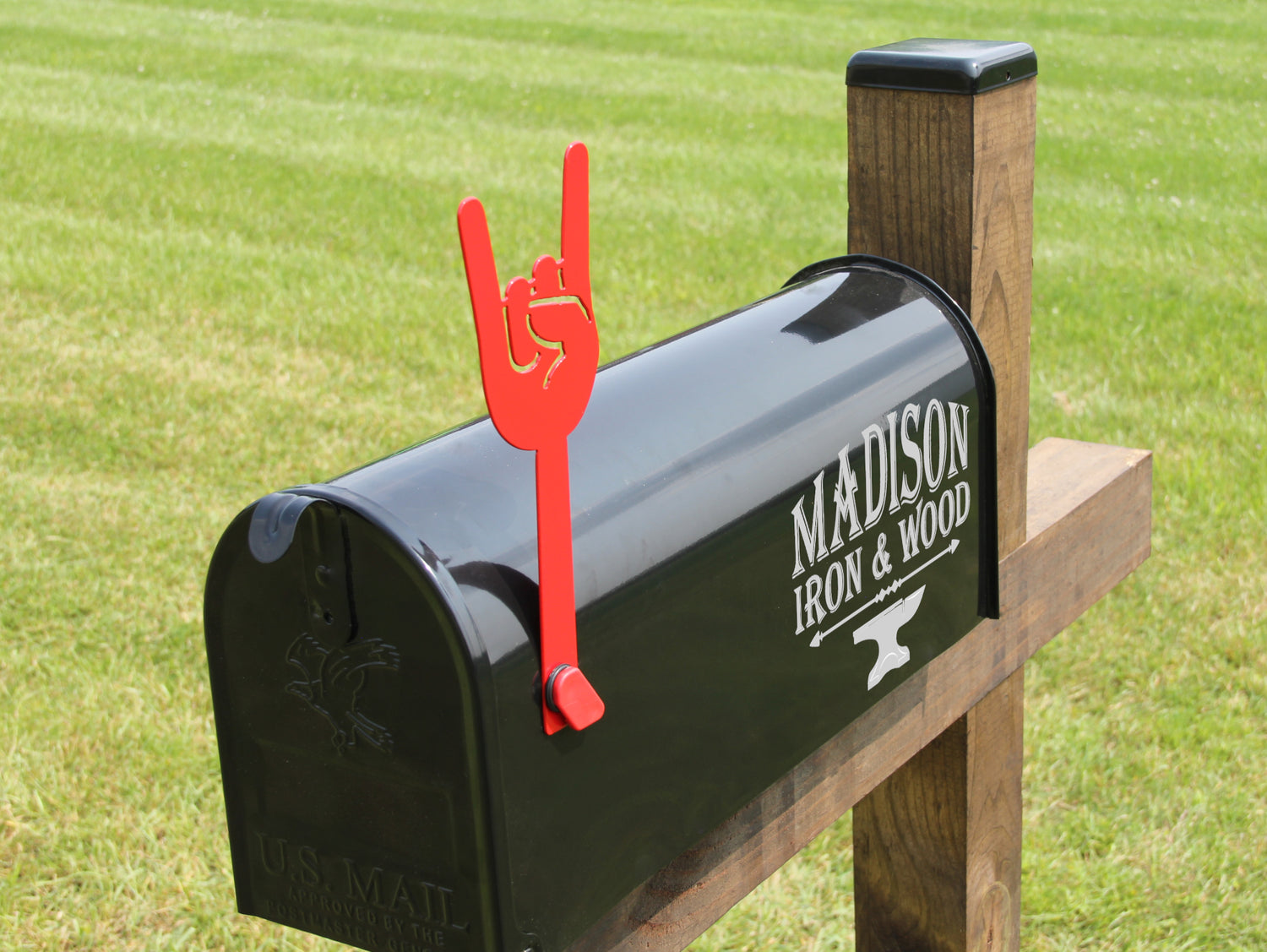 Madison Iron and wood – Metal Décor – Home Improvement – Home décor – Post Caps – Outdoor Décor