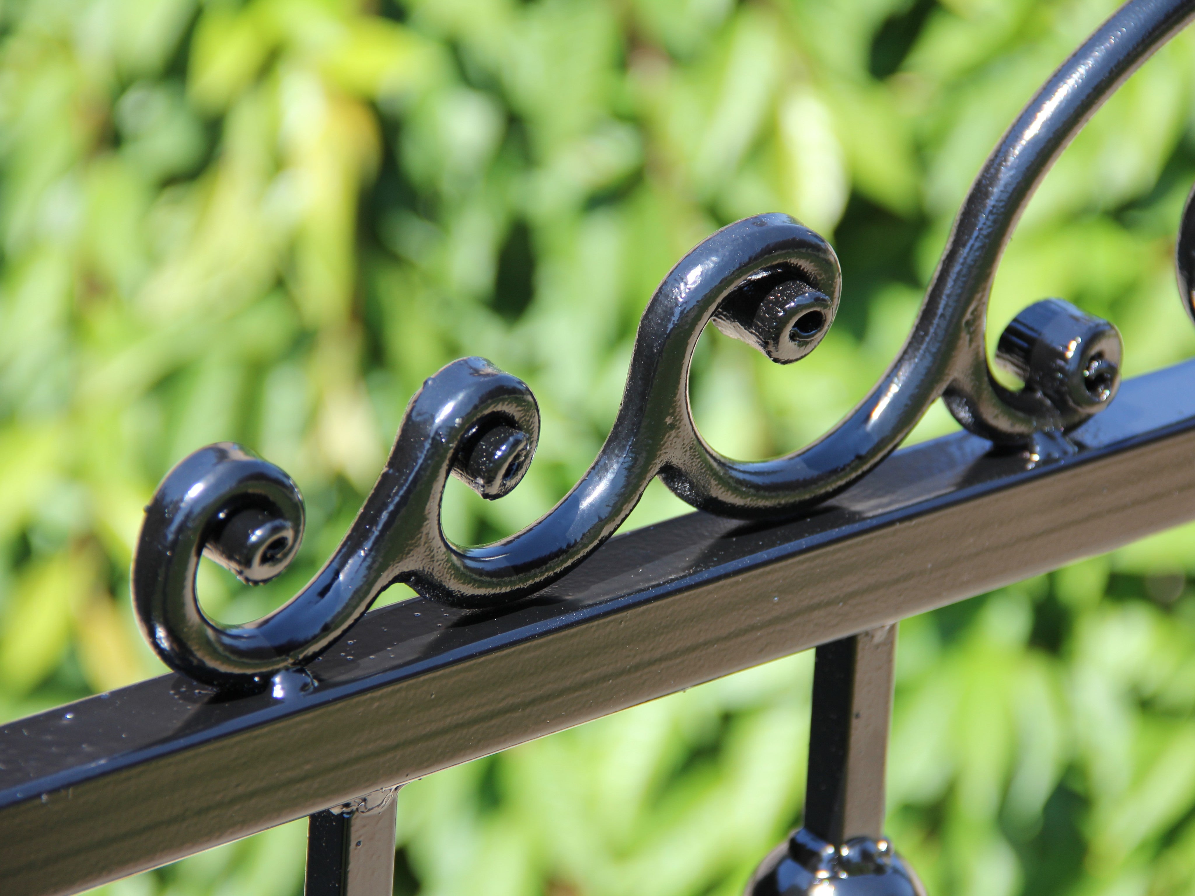 Transform Your Space: The Beauty of Iron Gate Decor