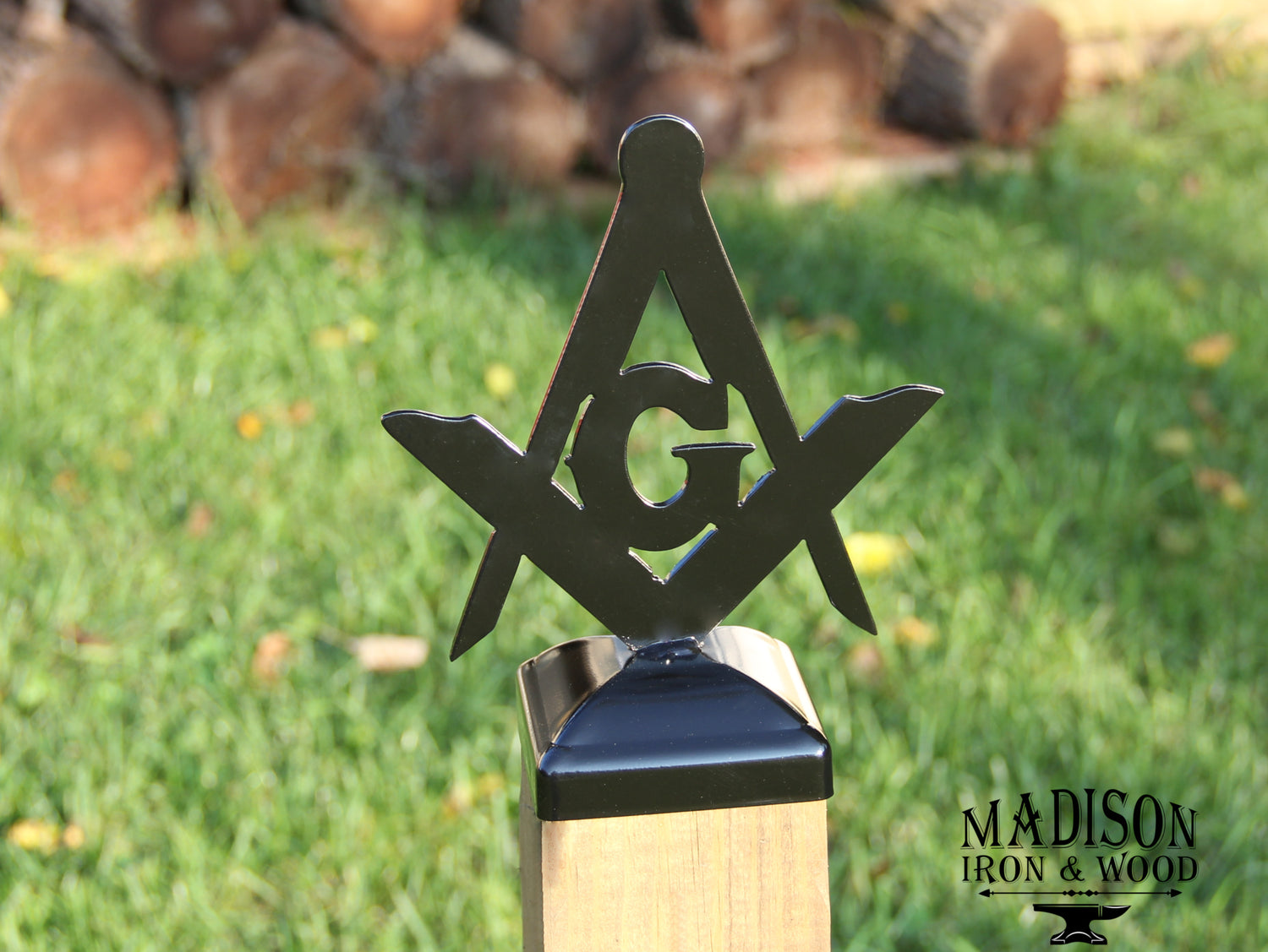 Madison Iron and wood – Metal Décor – Home Improvement – Home décor – Post Caps – Outdoor Décor